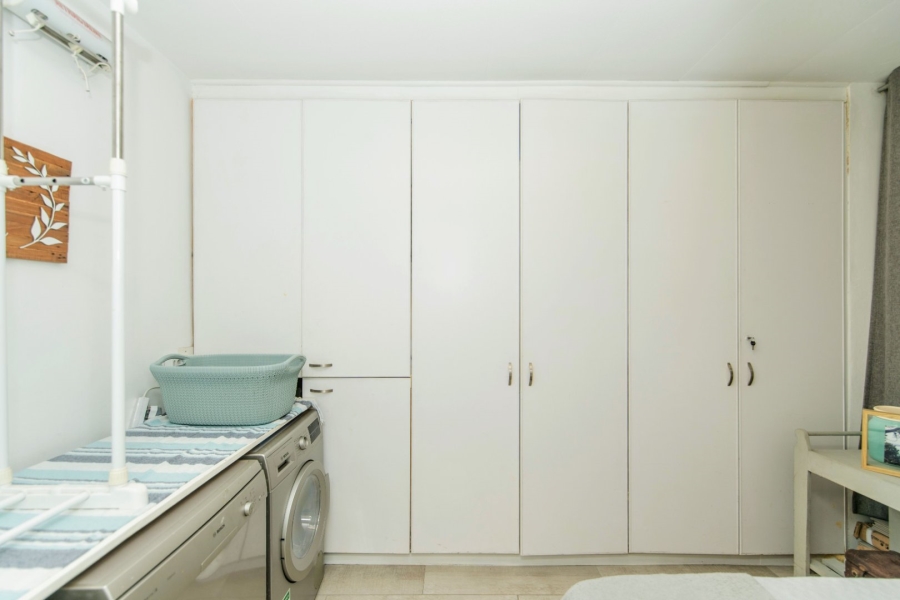 2 Bedroom Property for Sale in Humewood Eastern Cape